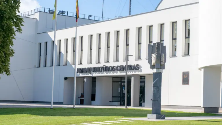Motinoms tremtinėms siūlo neberinktis vienos pensijos