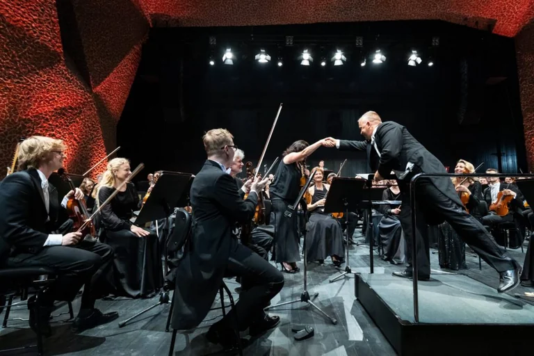 „Muzikiniai tiltai“ Kaune: nemokamas orkestrų vakaras