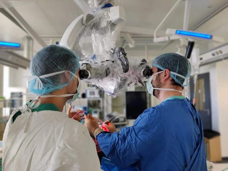 Dominyką po kritimo gelbėjo Vilniaus neurochirurgai