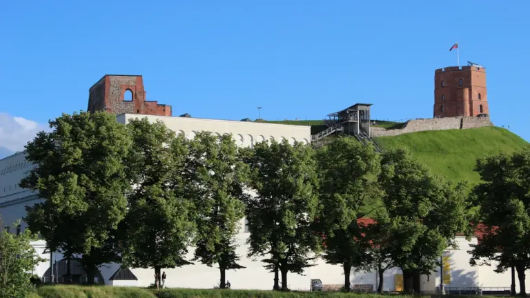 Vilniuje sugrįžta „Naktigonė“: rugsėjo 26 d. programa Belmonte